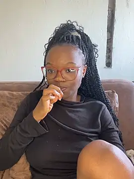 YummyMelanin117 online show from February 11, 8:58 am