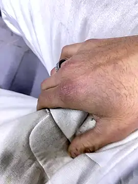 giyasbvnghkgkfk online show from January 15, 2:31 pm