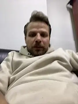 giyasbvnghkgkfk online show from April 4, 1:17 pm