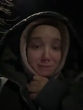 bambi lu online show from March 11, 7:41 pm