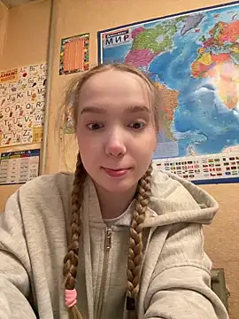 bambi lu online show from March 16, 4:21 pm