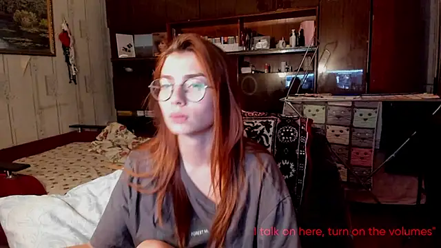 Snapshot of AngelaSwan chatting on September 13, 2:28 pm AngelaSwan online show from September 13, 2:28 pm