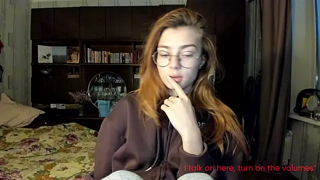 Snapshot of AngelaSwan chatting on October 11, 4:52 pm AngelaSwan online show from October 11, 4:52 pm