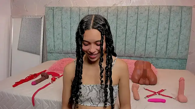 Snapshot of danix_coruscans chatting on October 25, 7:25 pm danix coruscans online show from October 25, 7:25 pm