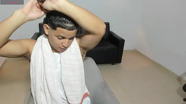 samxx muscle online show from June 3, 1:34 pm