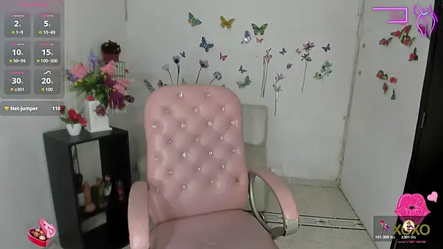 kitty girl   online show from October 25, 7:36 pm