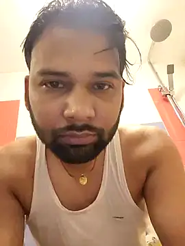 Snapshot of UAjit chatting on September 15, 1:39 am UAjit online show from September 15, 1:39 am