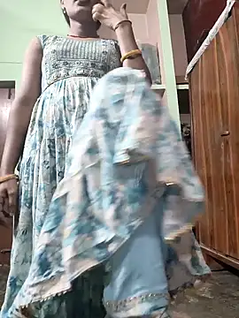 Eshwari Chopra online show from October 30, 1:42 pm