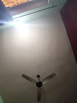 Eshwari Chopra online show from April 12, 4:27 am