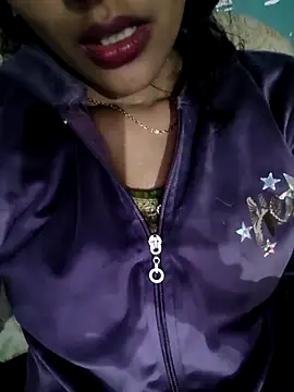 Eshwari Chopra online show from December 14, 3:35 am