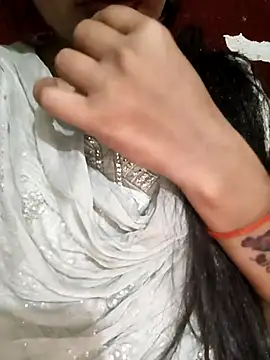 Eshwari Chopra online show from February 13, 4:18 pm