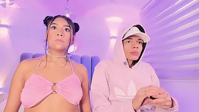 candyandmarilyn online show from October 8, 8:20 pm