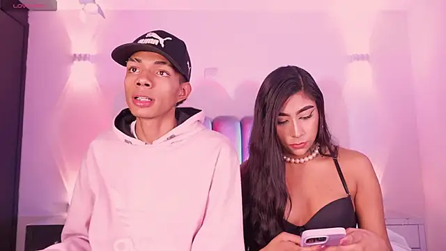 candyandmarilyn online show from November 24, 8:53 pm