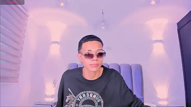 candyandmarilyn online show from November 12, 8:56 pm