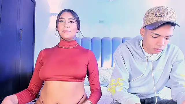 candyandmarilyn online show from October 7, 8:10 pm