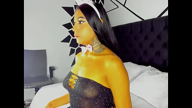 candyandmarilyn online show from March 23, 12:15 am