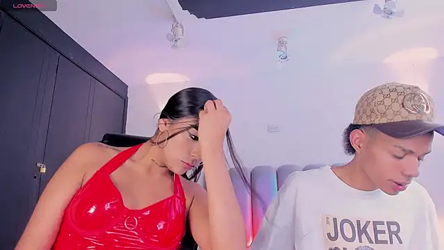 candyandmarilyn online show from December 3, 9:03 pm