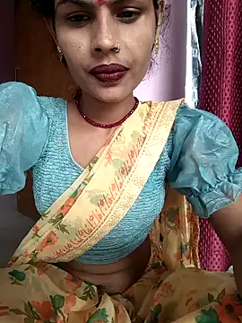 Snapshot of Eshna_Dabral chatting on October 5, 8:38 am Eshna Dabral online show from October 5, 8:38 am