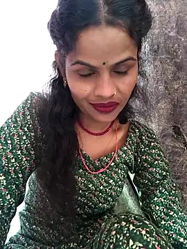 Snapshot of Eshna_Dabral chatting on November 29, 3:06 am Eshna Dabral online show from November 29, 3:06 am