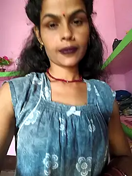Snapshot of Eshna_Dabral chatting on September 23, 2:29 am Eshna Dabral online show from September 23, 2:29 am