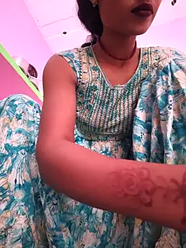 Snapshot of Eshna_Dabral chatting on October 12, 2:02 am Eshna Dabral online show from October 12, 2:02 am