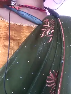 Snapshot of Eshna_Dabral chatting on November 8, 2:37 am Eshna Dabral online show from November 8, 2:37 am