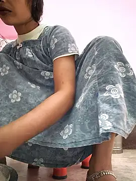 Snapshot of Eshna_Dabral chatting on November 7, 1:10 am Eshna Dabral online show from November 7, 1:10 am