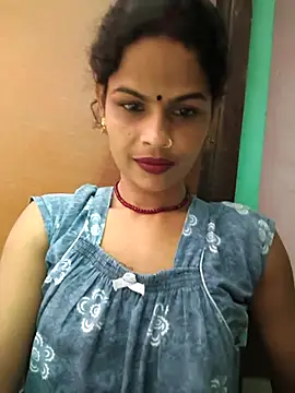 Snapshot of Eshna_Dabral chatting on September 8, 5:12 pm Eshna Dabral online show from September 8, 5:12 pm