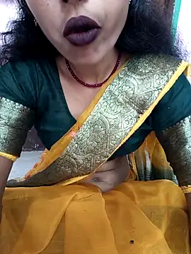 Snapshot of Eshna_Dabral chatting on September 20, 8:41 am Eshna Dabral online show from September 20, 8:41 am