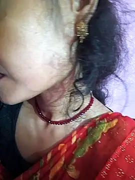 Snapshot of Eshna_Dabral chatting on October 14, 1:28 am Eshna Dabral online show from October 14, 1:28 am