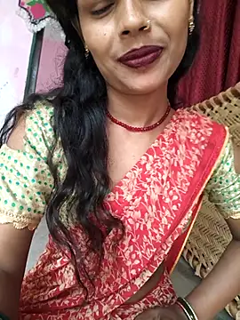 Snapshot of Eshna_Dabral chatting on October 19, 12:57 am Eshna Dabral online show from October 19, 12:57 am