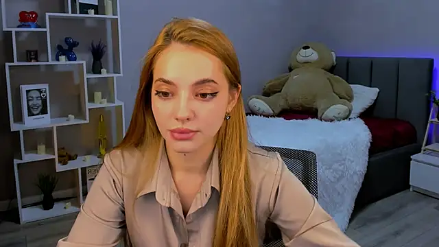 MelanieAlves online show from November 21, 1:21 pm