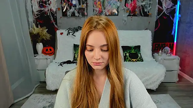 MelanieAlves online show from November 1, 7:08 pm