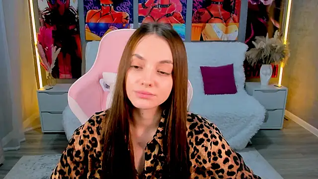 MelanieAlves online show from February 12, 1:22 pm