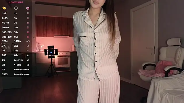 Ella lee15 online show from October 20, 2:13 am