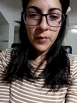 Camilitah online show from October 5, 8:43 pm