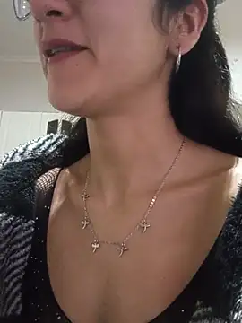 Camilitah online show from July 4, 5:47 am