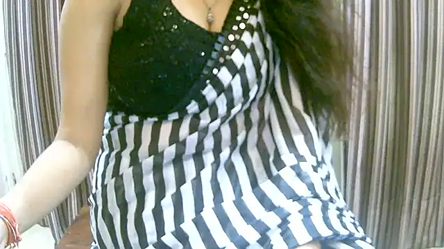 Snapshot of ragini_m_m_s chatting on October 4, 9:33 am ragini m m s online show from October 4, 9:33 am