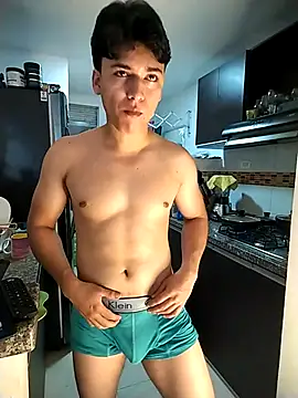 THE LITTLE LIAM online show from October 11, 7:48 pm