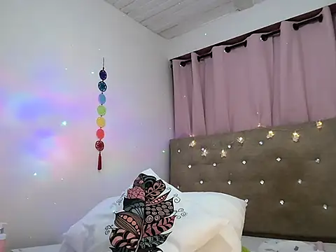 sofia8428 online show from December 5, 12:54 am