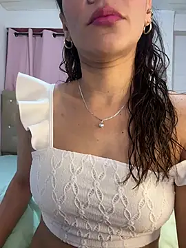 sofia8428 online show from March 4, 11:23 pm