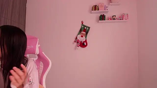 Snapshot of ImBunnyNova chatting on December 1, 3:35 pm ImBunnyNova online show from December 1, 3:35 pm