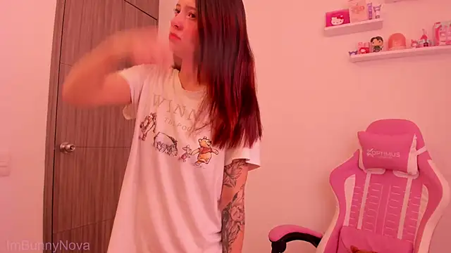 ImBunnyNova online show from May 29, 3:29 pm