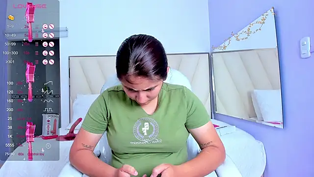 Snapshot of Katha03_ chatting on May 7, 8:12 pm Katha03 online show from May 7, 8:12 pm