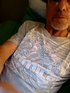 Deddyitalia3p online show from November 14, 8:23 pm