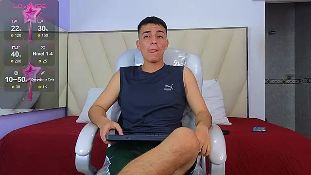 Hotboy21  online show from November 8, 4:05 am