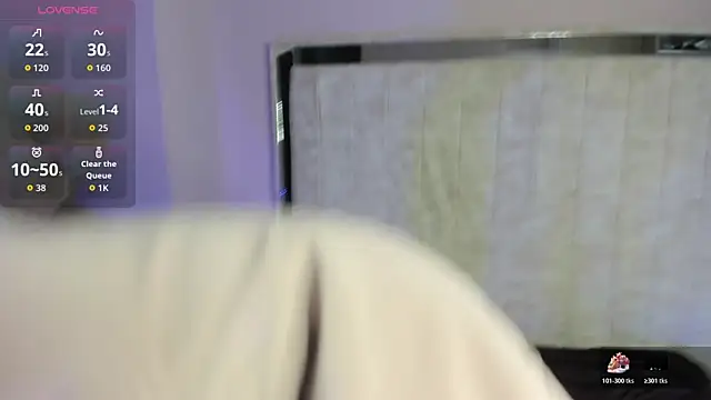 Elaine87  online show from October 29, 8:41 pm