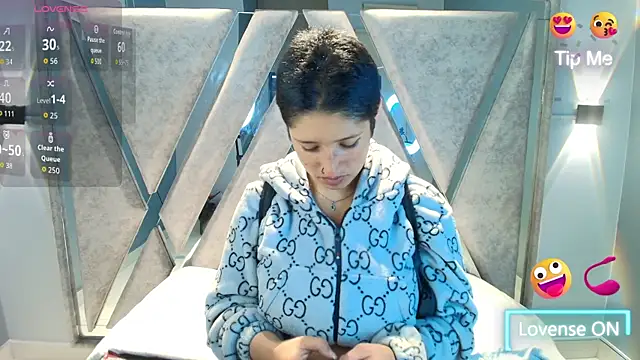 Elaine87  online show from November 1, 10:47 pm