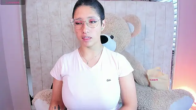 Elaine87  online show from October 5, 6:42 pm