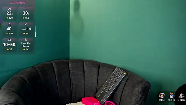 Elaine87  online show from October 11, 11:39 pm